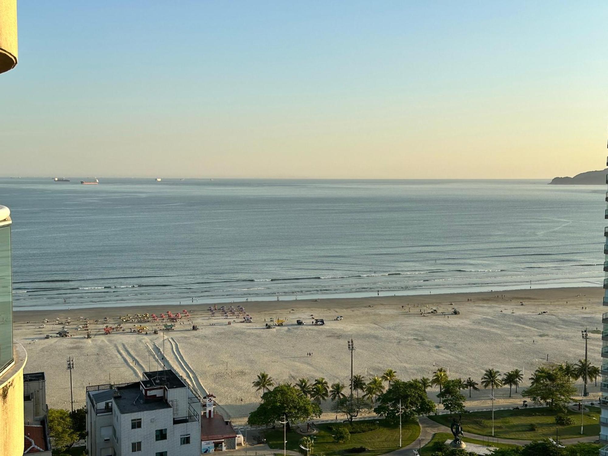 Apartamento Estanconfor Santos Vista Mar Ac Garagem Arrumacao Andar Bem Alto *